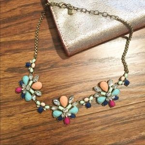 Statement necklace